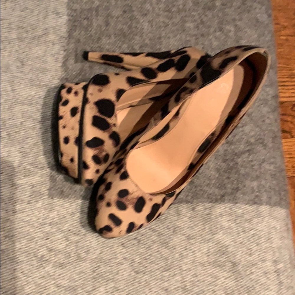 New Colin Stuart leopard pumps!